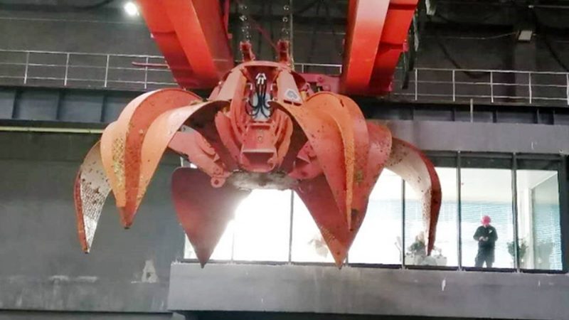 建筑工地起重机改造定做的关键考量因素